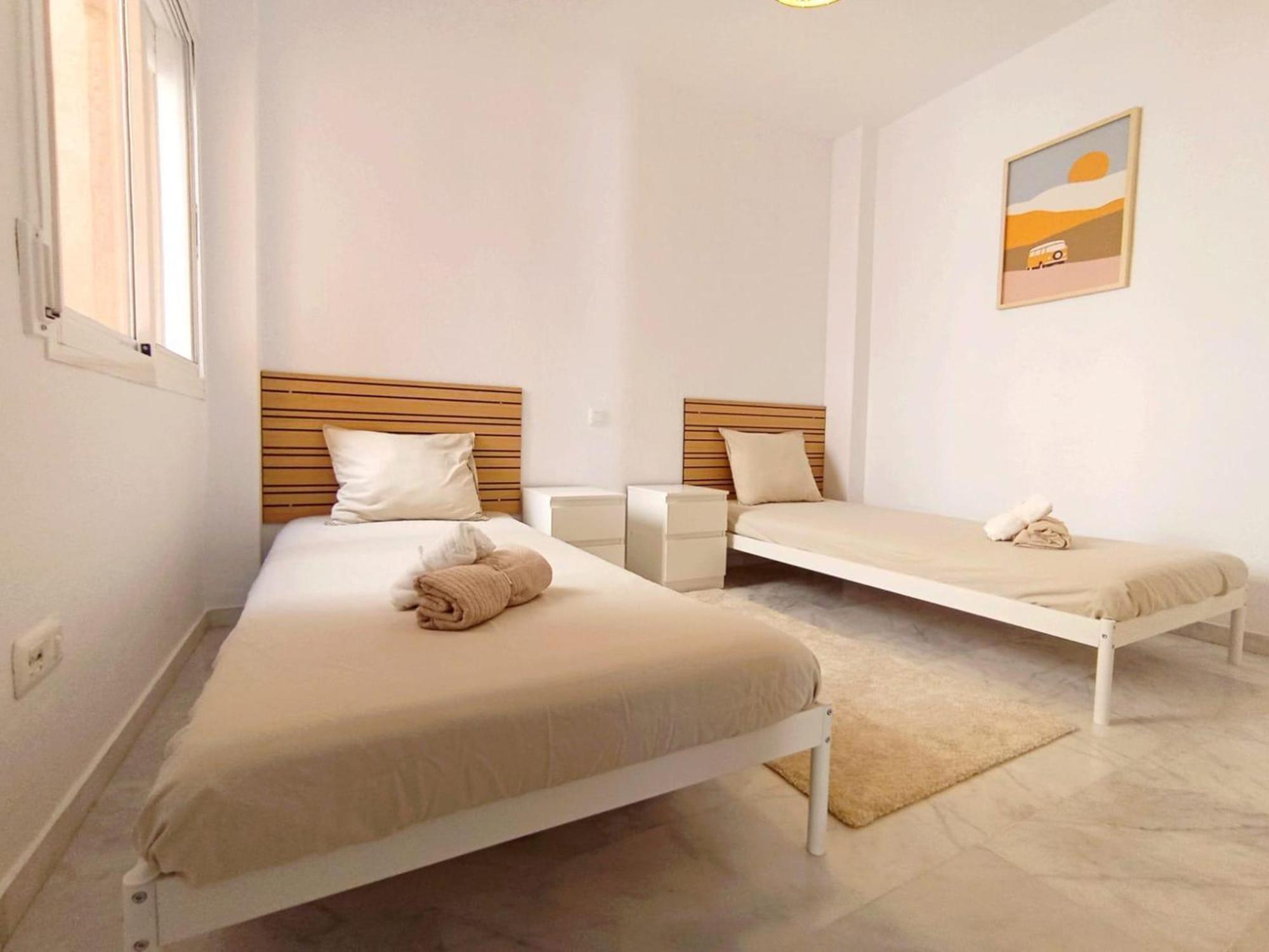 Stylish Spot Pass The Keys Apartment