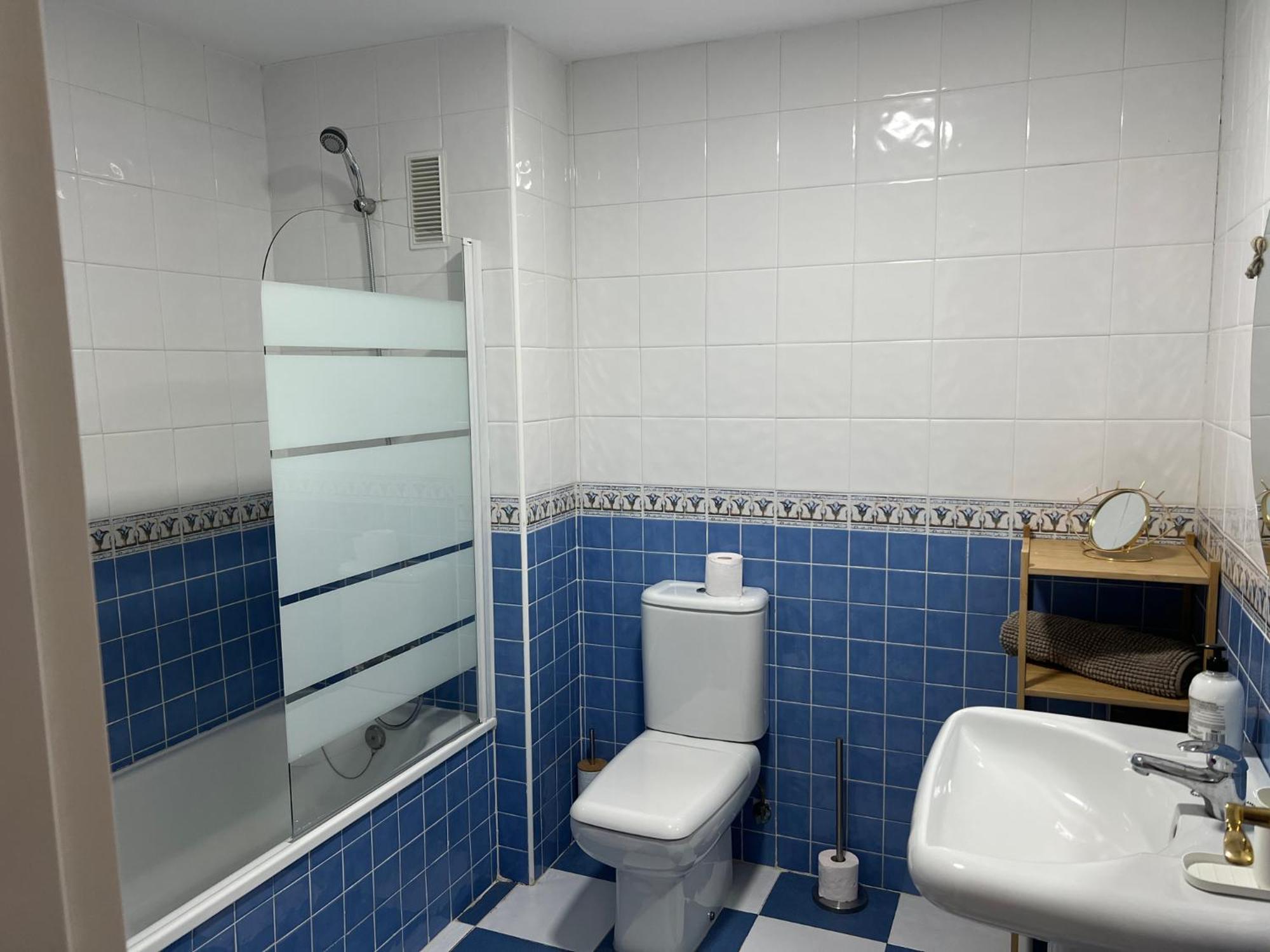 Stylish Spot Pass The Keys Apartment Marbella