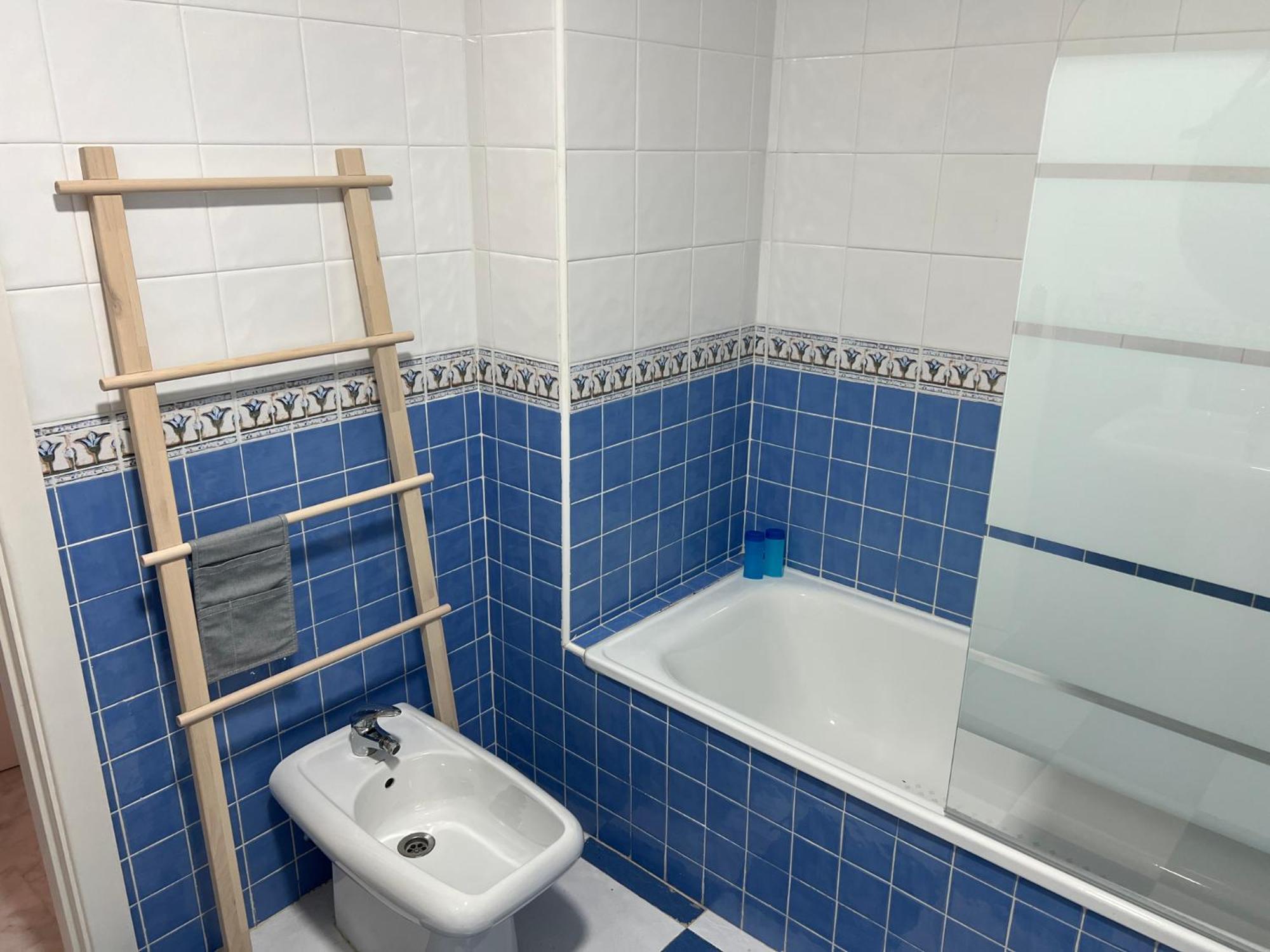 Apartament Stylish Spot Pass The Keys *